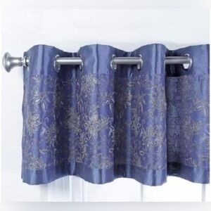 Stylemaster Faux Silk Grommet Valance - set of 4